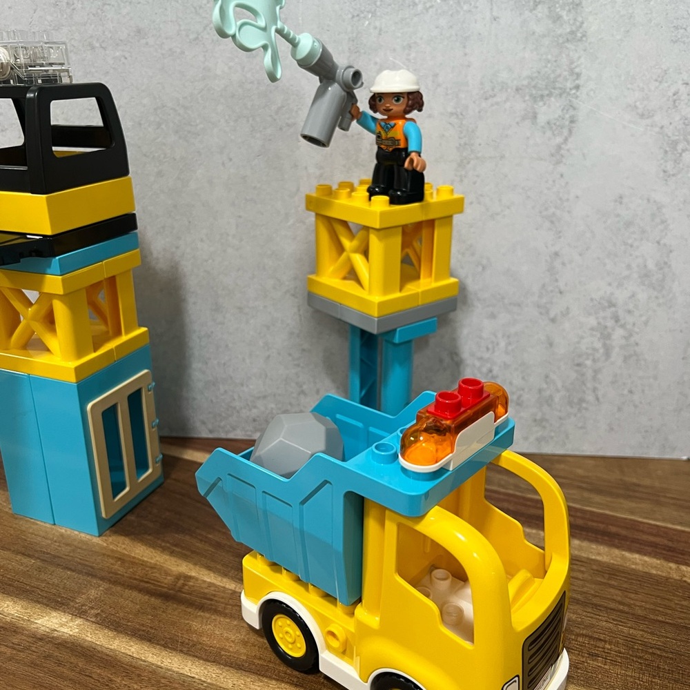 Lot of Lego DUPLO Construction Trucks Vehicles & Accessories from Set #10933 - Picture 12 of 12
